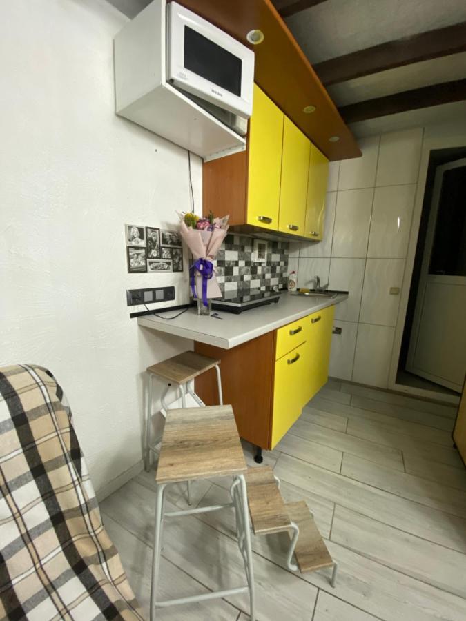 House&House 84 Apartment Petropavlovskaya Borshchagovka Exterior photo